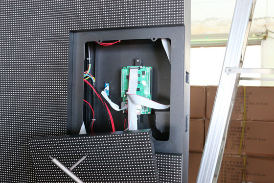Kích thước tùy chỉnh P10 Dịch vụ mặt trước ngoài trời LED Hiển thị Dấu hiệu thông minh chống nước